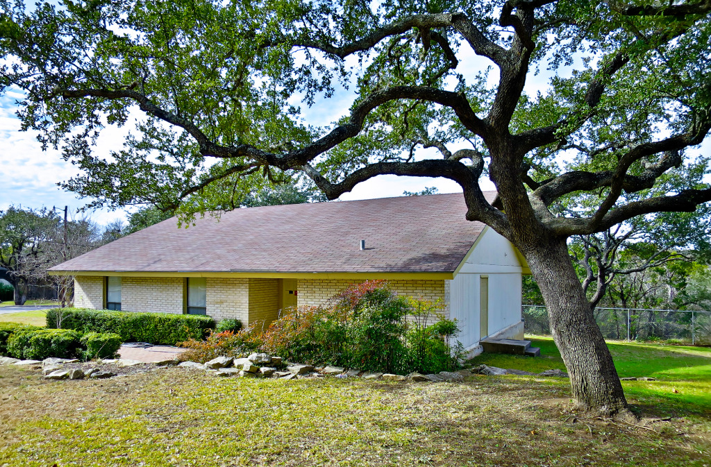 12146397626_7286103113_o